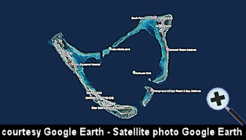 courtesy Google Earth - Addu Atoll satellitephoto Screenshot